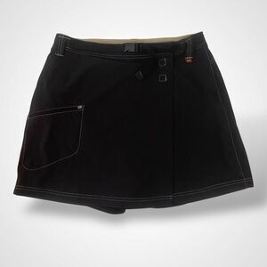 REI Outdoor Skirt Skort Tennis Golf Hiking Womens Size 12 Buckle Black  UPF 30+